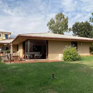 https://villa-quadrifoglio.hotelitalianriviera.com