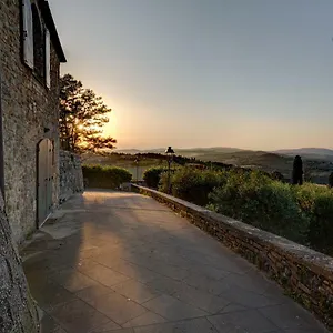 https://torre-dei-serviti.it-tuscanyhotel.com